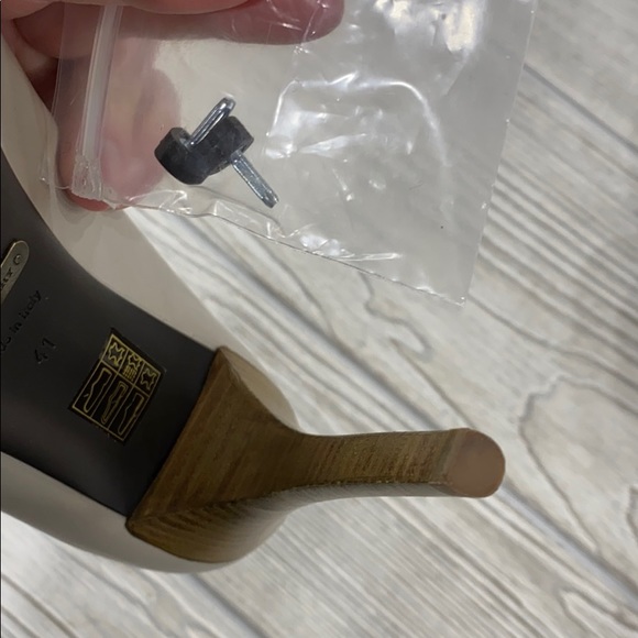 Burberry Trench Settrington Peep Toe Pumps - 41 - Picture 15 of 16